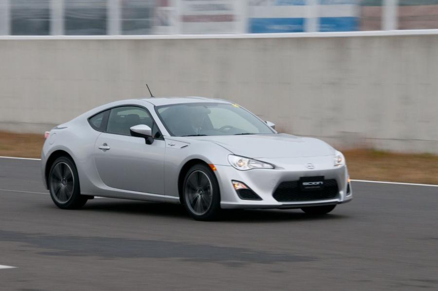  Scion FR-S 2013 года  (фото 63 из 192)